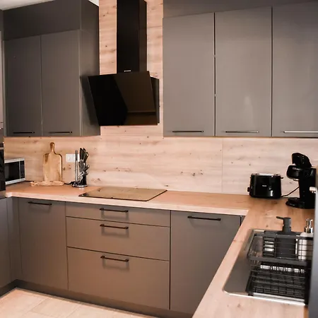 Casa Zomabria Vikendica *