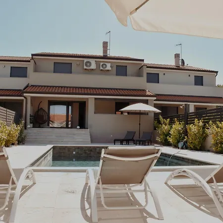 Feriehus Casa Zomabria Poreč